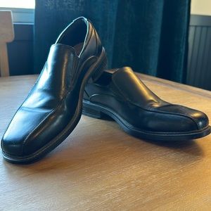Croft and Barrow men's slip-on shoes